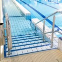 antideslizante escalera piscina
